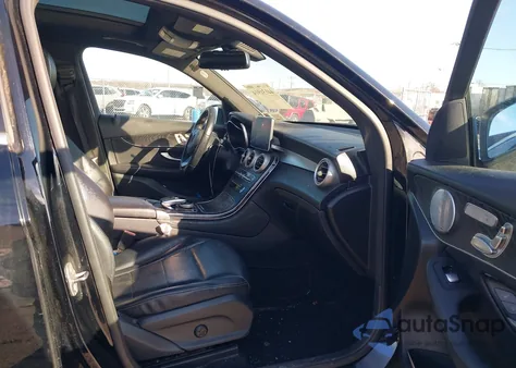 2018 Mercedes-Benz Glc 300 4Matic from USA, damaged, VIN WDC0G4KB3JV073685